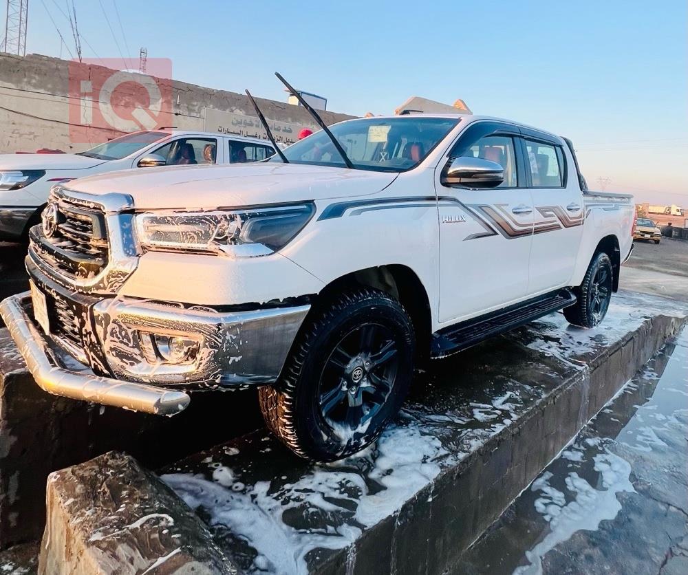 تويوتا هايلوكس